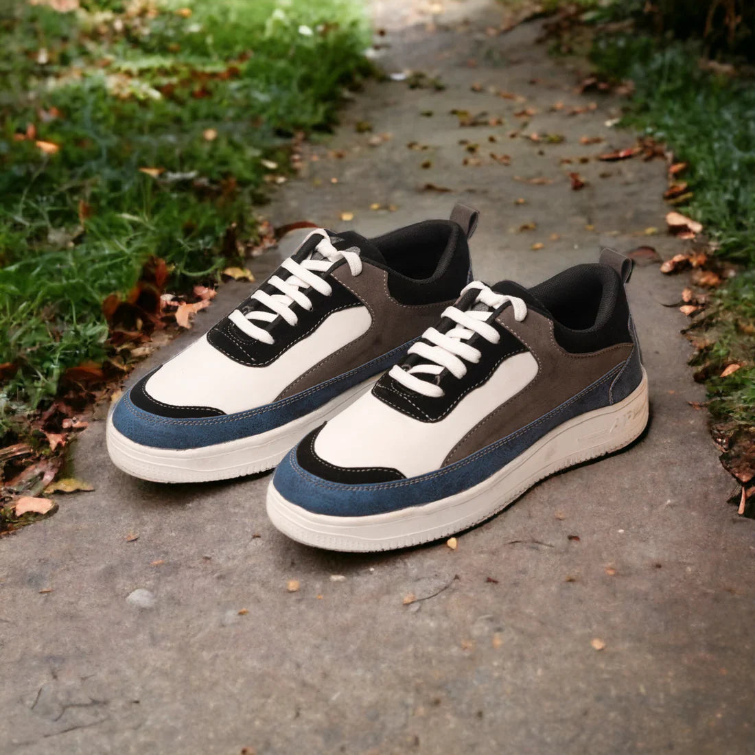 The Aurous Canyon Blue Laceup Sneakers