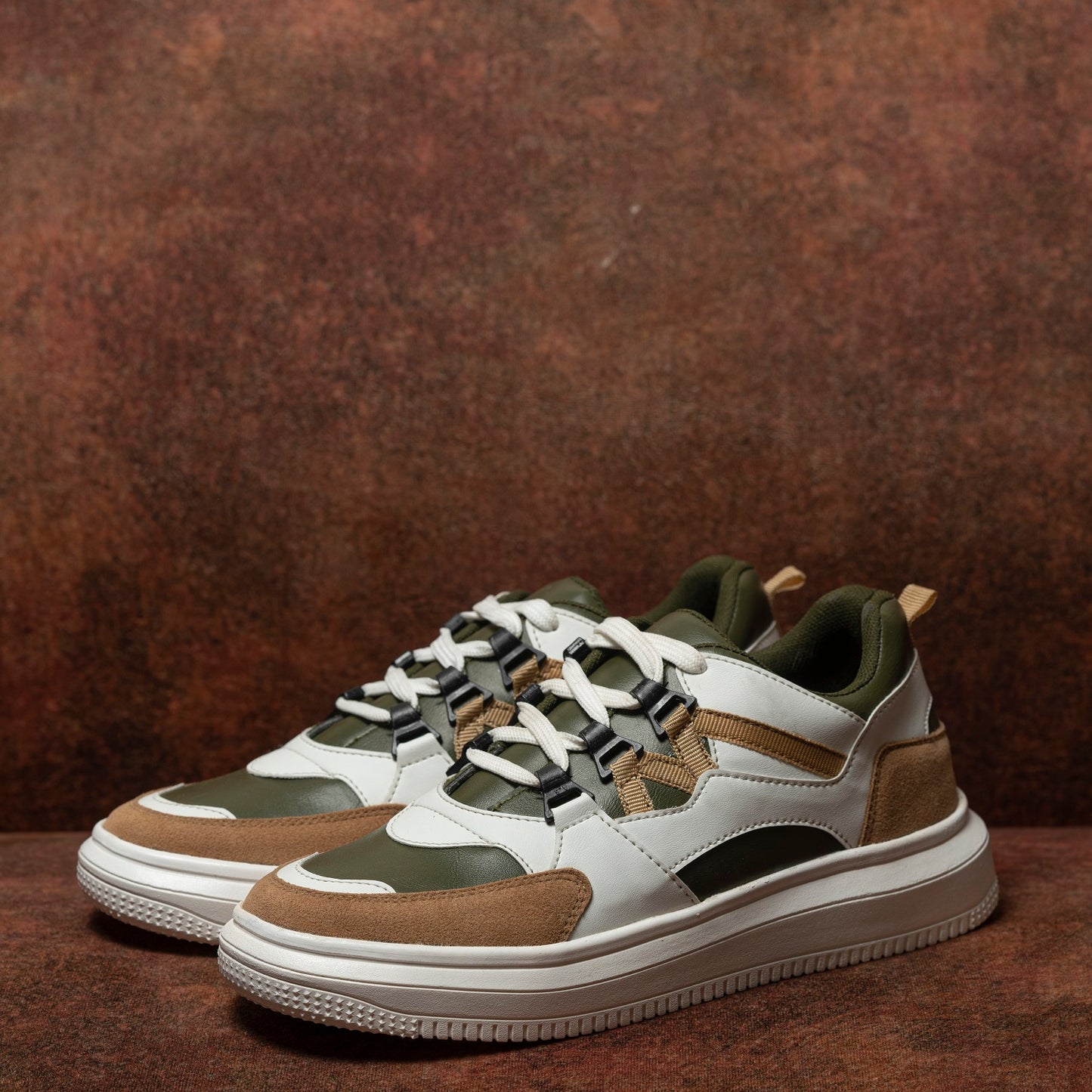 The Aurous Hawk Laceup Sneakers
