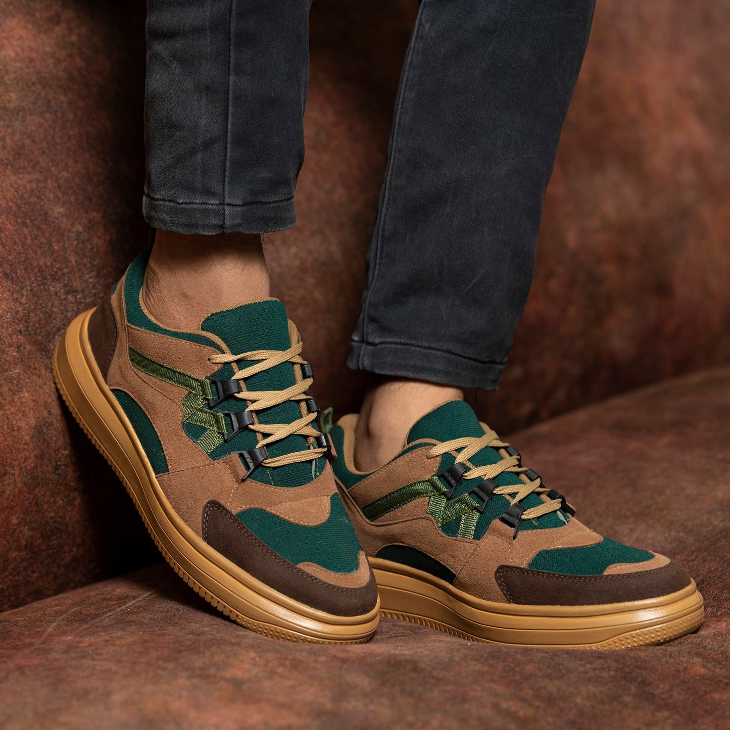 The Aurous Magnum Laceup Sneakers