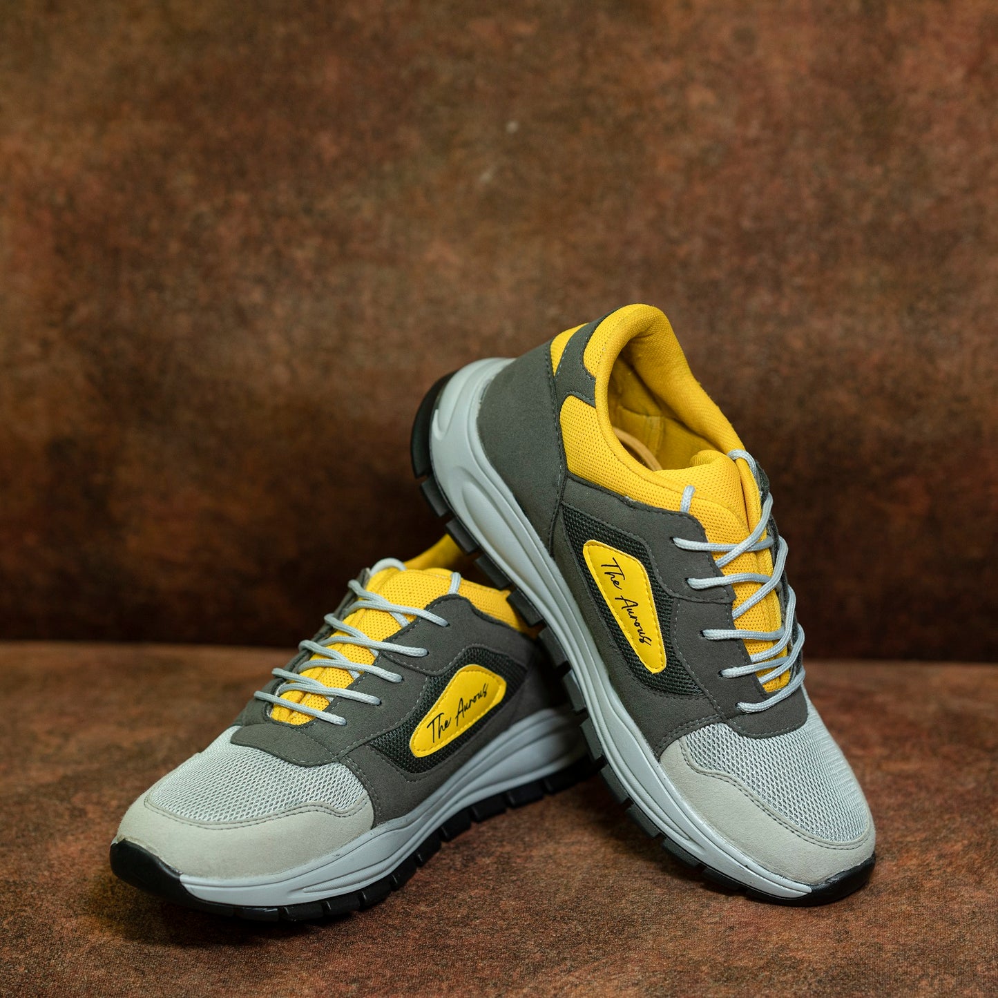 The Aurous Meteor Laceup Sneakers