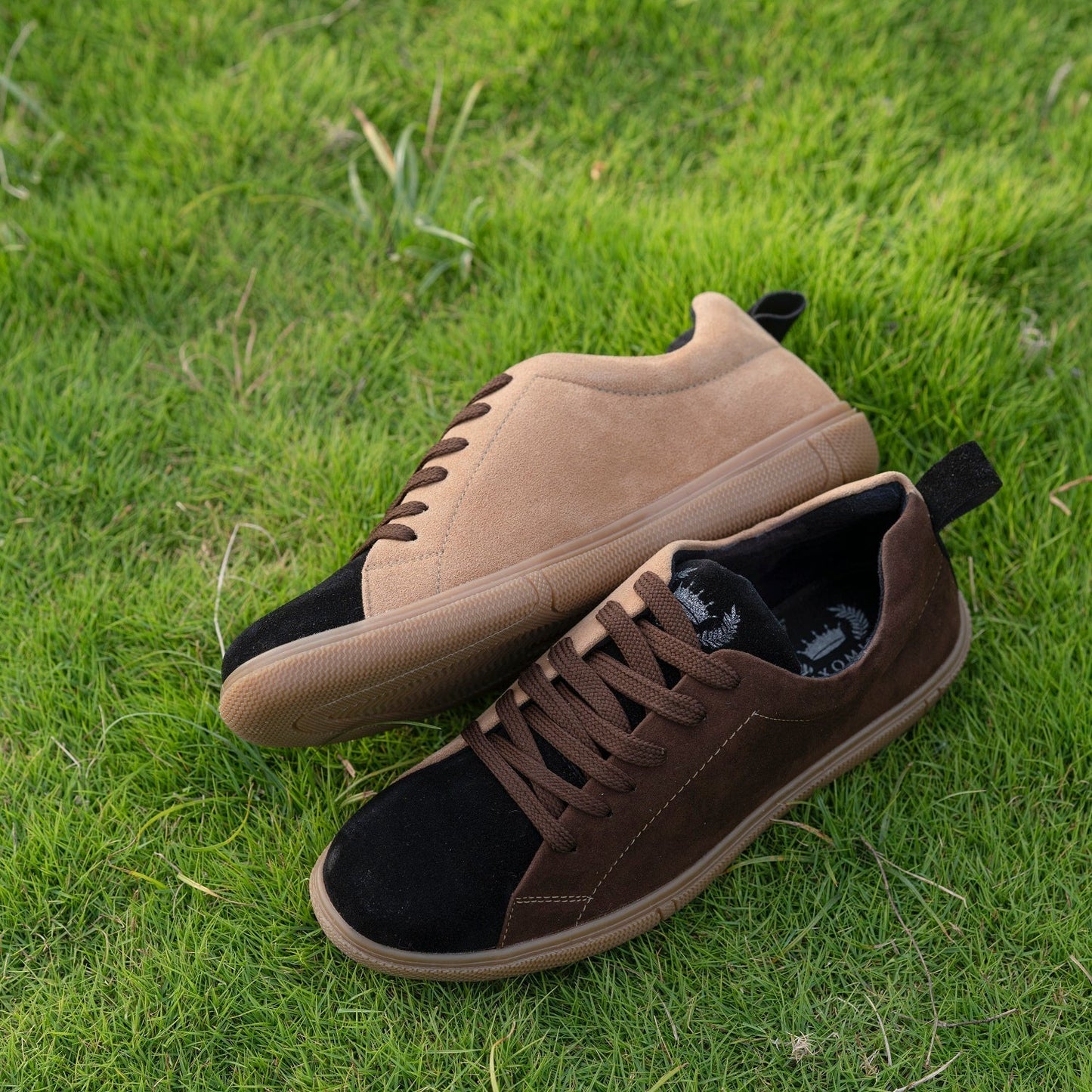 The Aurous Resonate Dual Color Laceup Sneakers