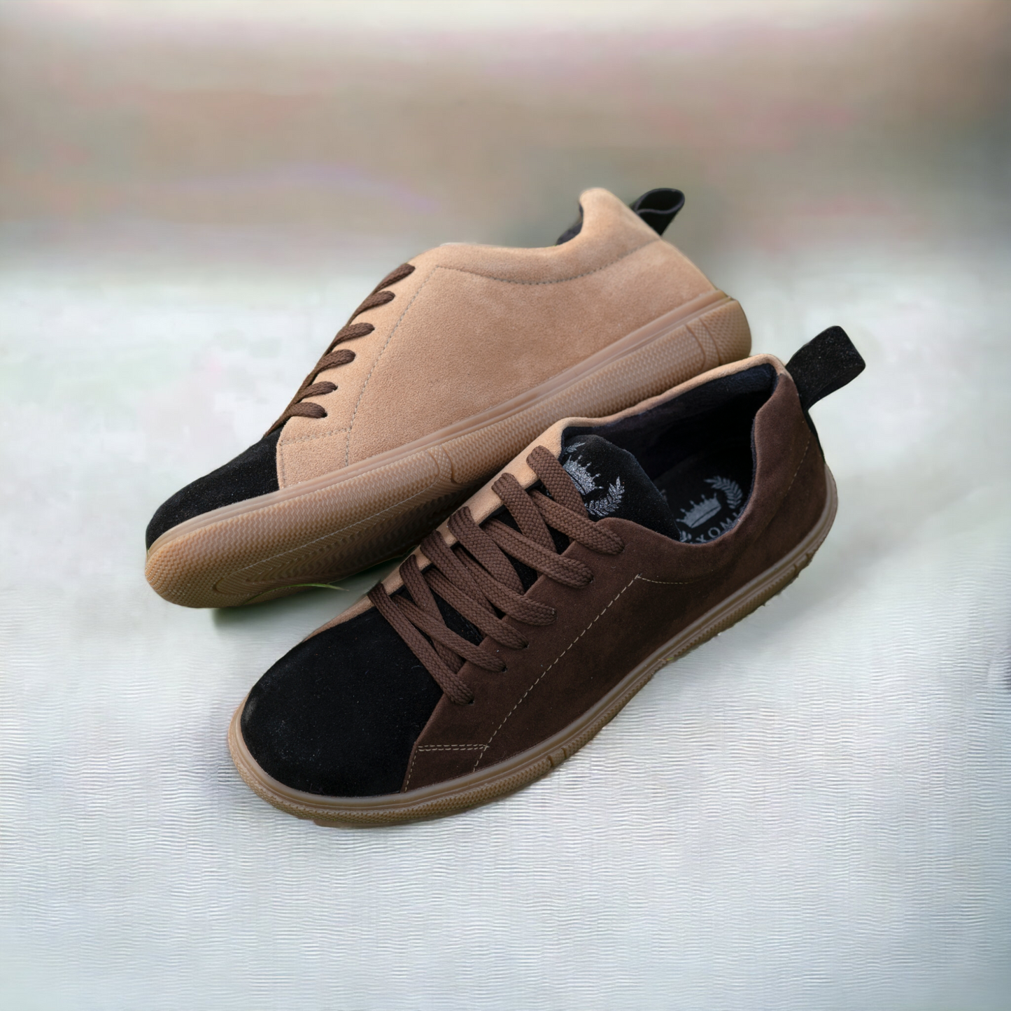 The Aurous Resonate Dual Color Laceup Sneakers