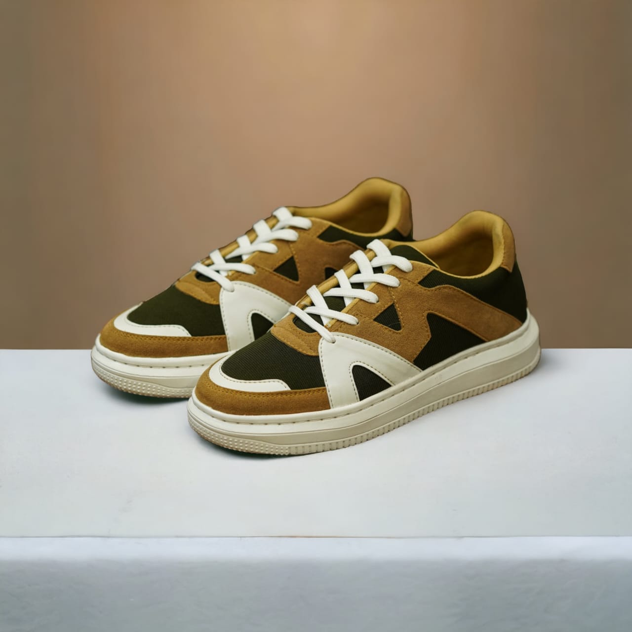 The Aurous Evoke Olive Laceup Sneakers