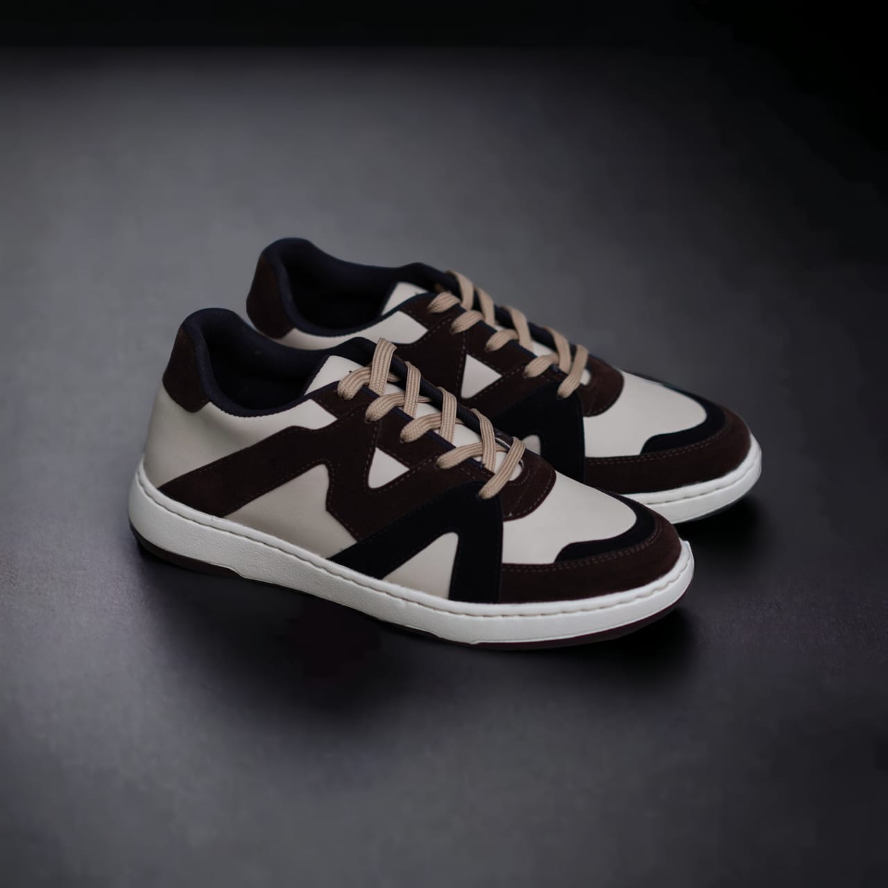 The Aurous Evoke Brown Laceup Sneakers