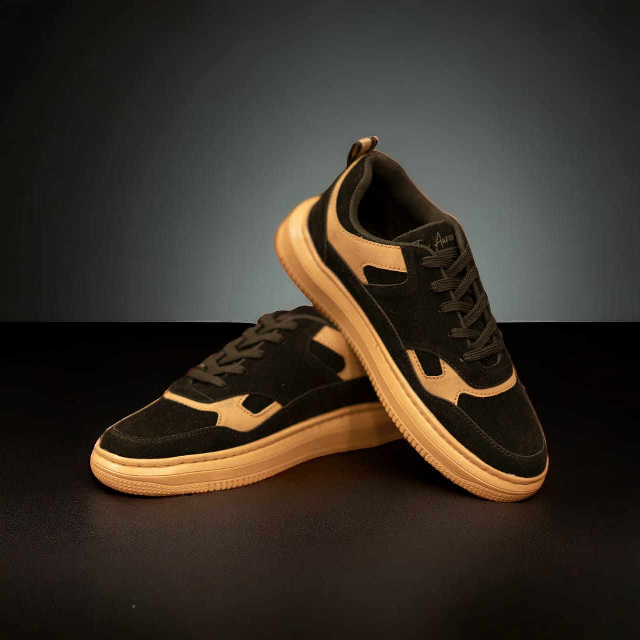 The Aurous Owen Black Laceup Sneakers