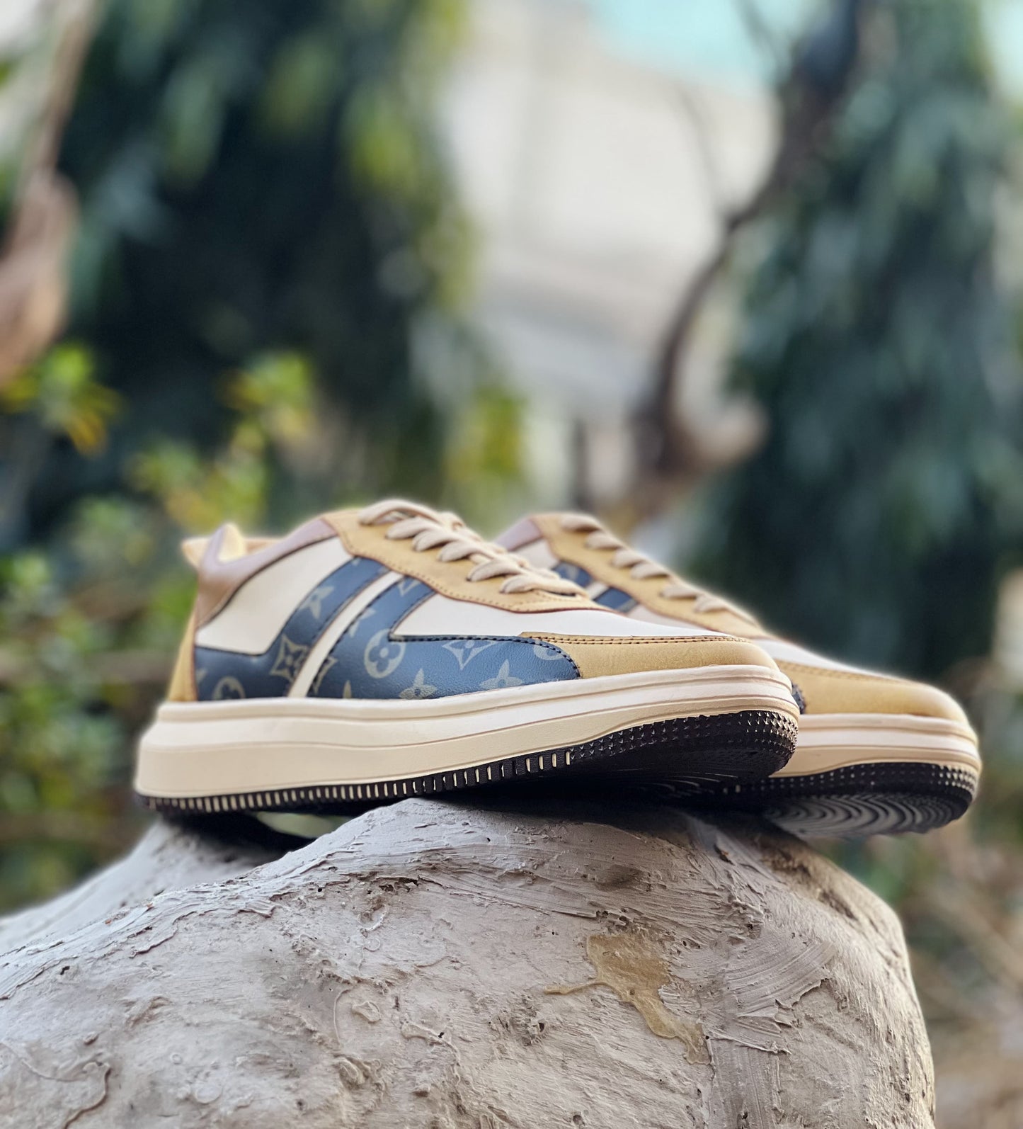 The Aurous Bolt Laceup Sneakers
