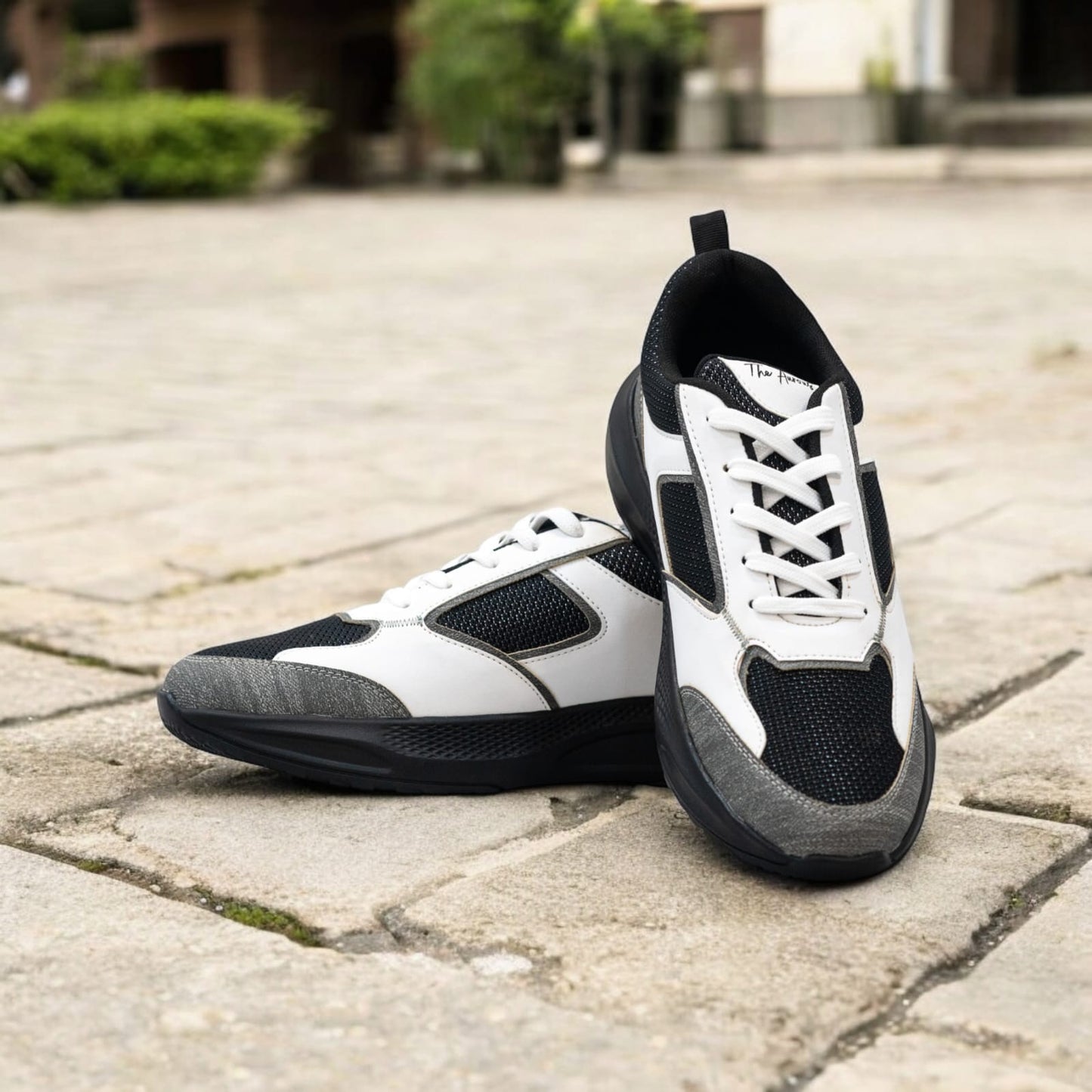 The Aurous Radiant White Laceup Sneakers