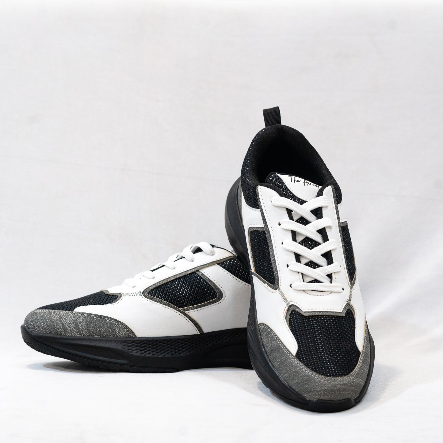 The Aurous Radiant White Laceup Sneakers