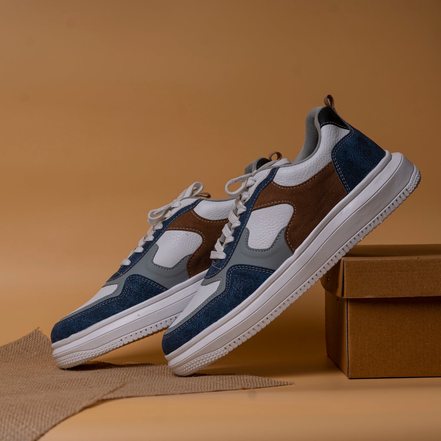 The Aurous Blaze Laceup Sneakers - White Edition