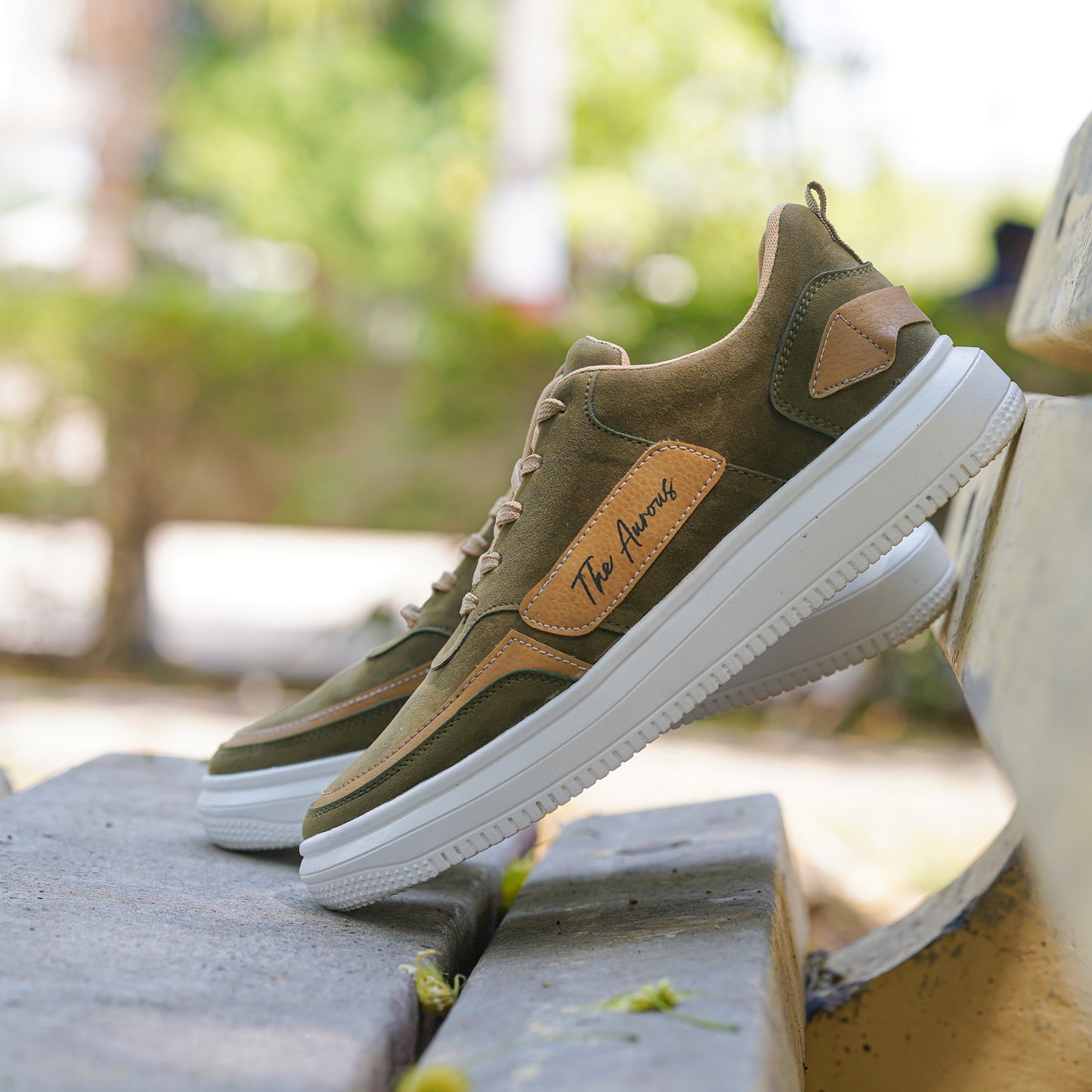 The Aurous Windstorm Olive Green Laceup Sneakers