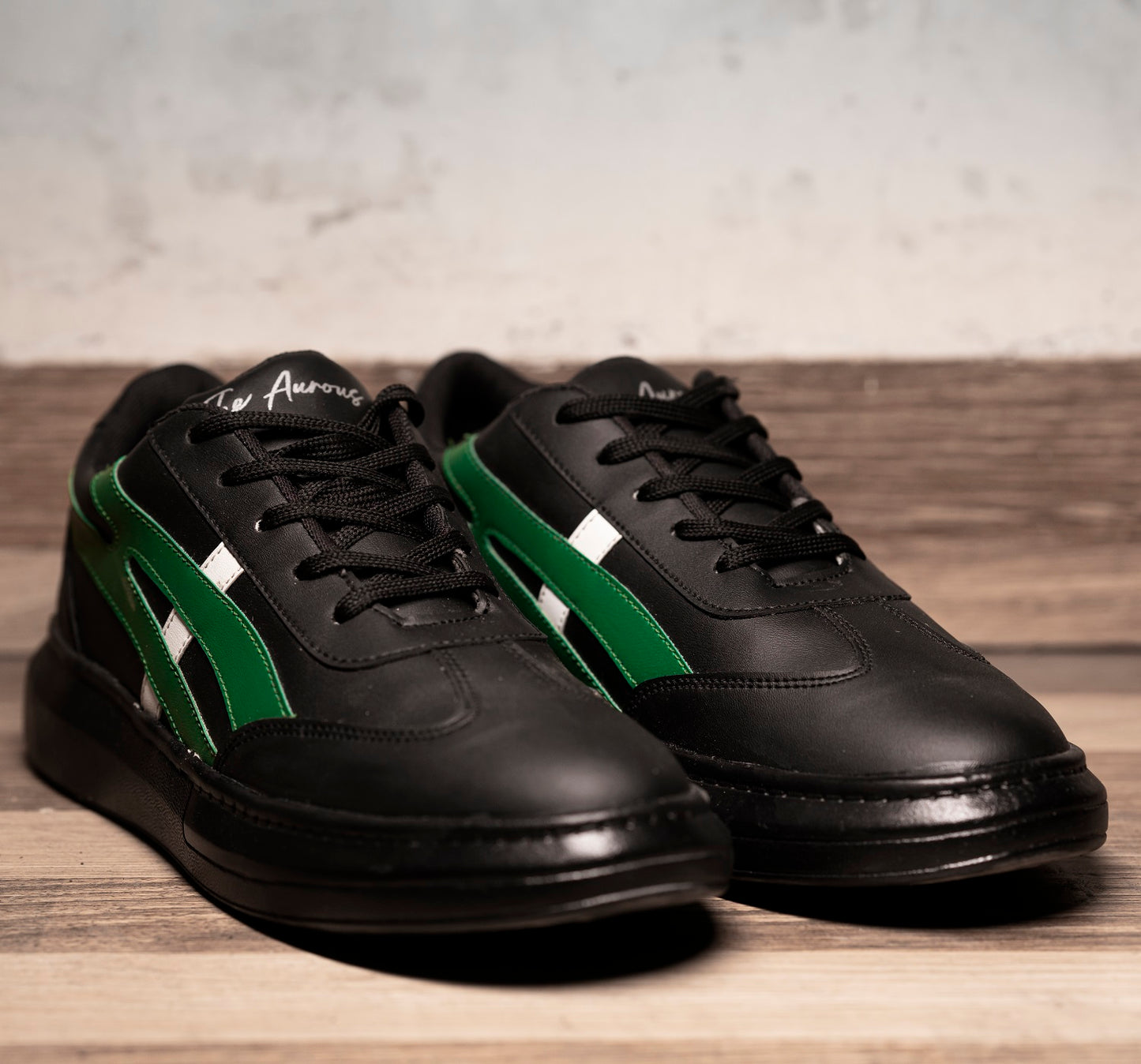 The Aurous Euphoria Lace up Sneakers
