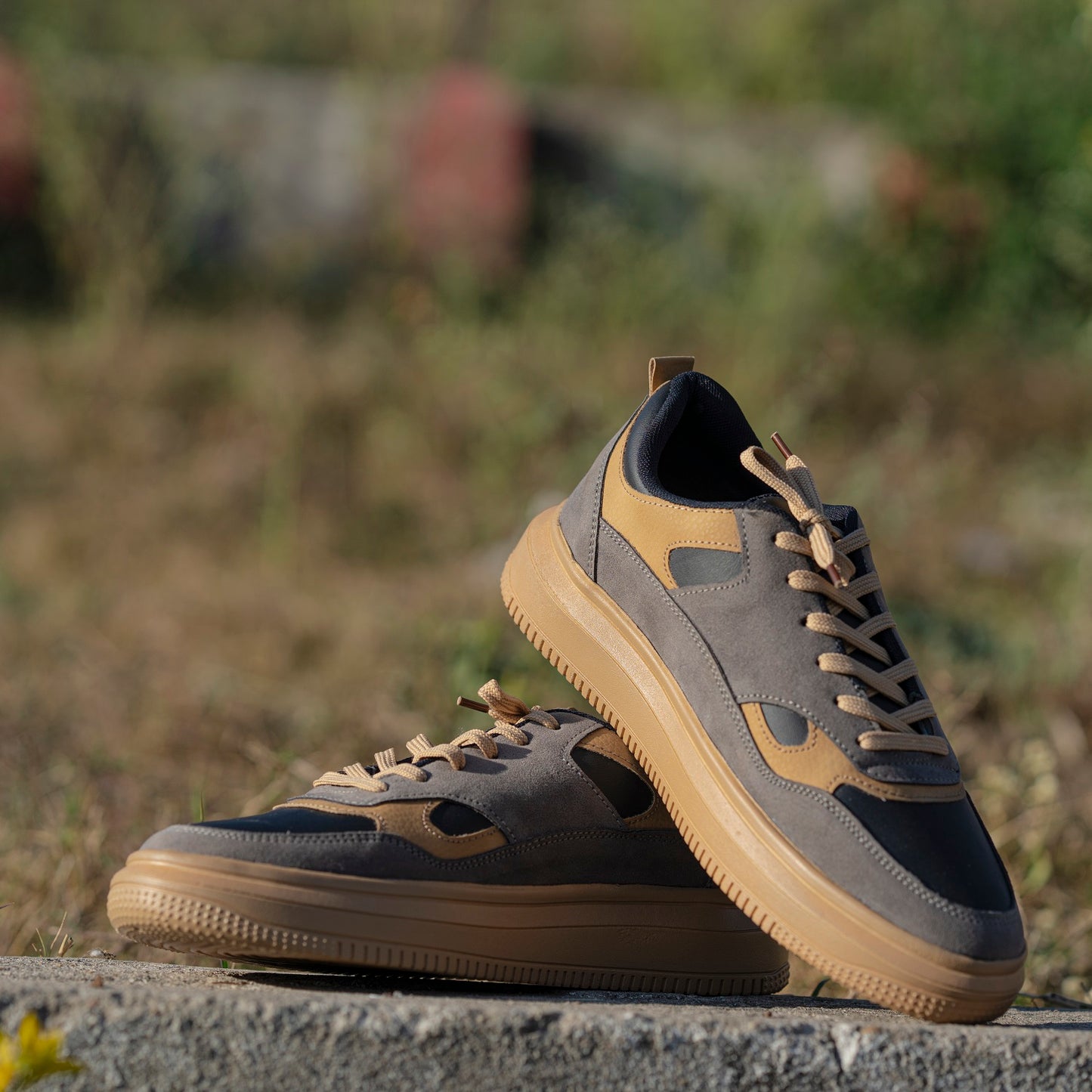 The Aurous Brooks Laceup Sneakers