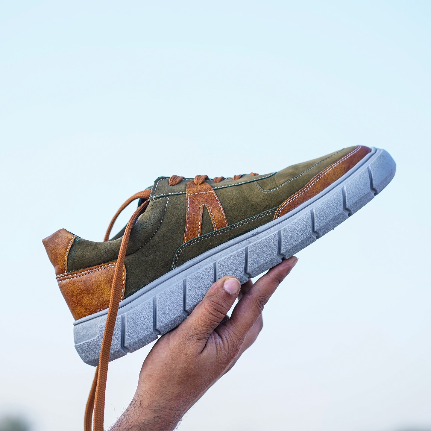 The Aurous Havock Blue Sneakers
