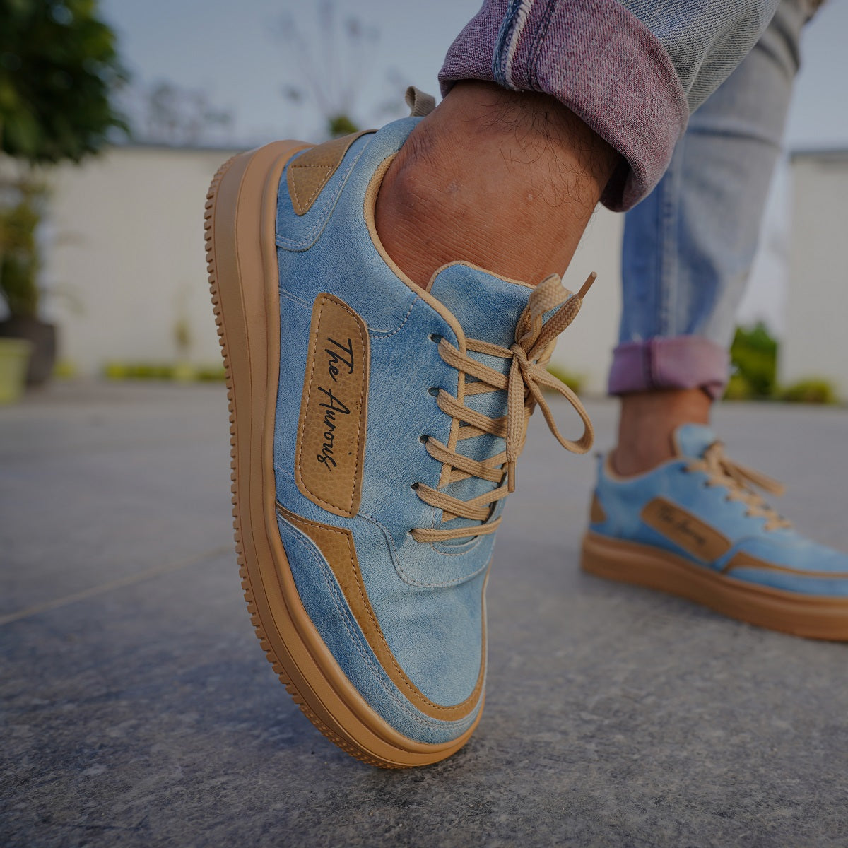 The Aurous Windstorm Ocean Blue Laceup Sneakers