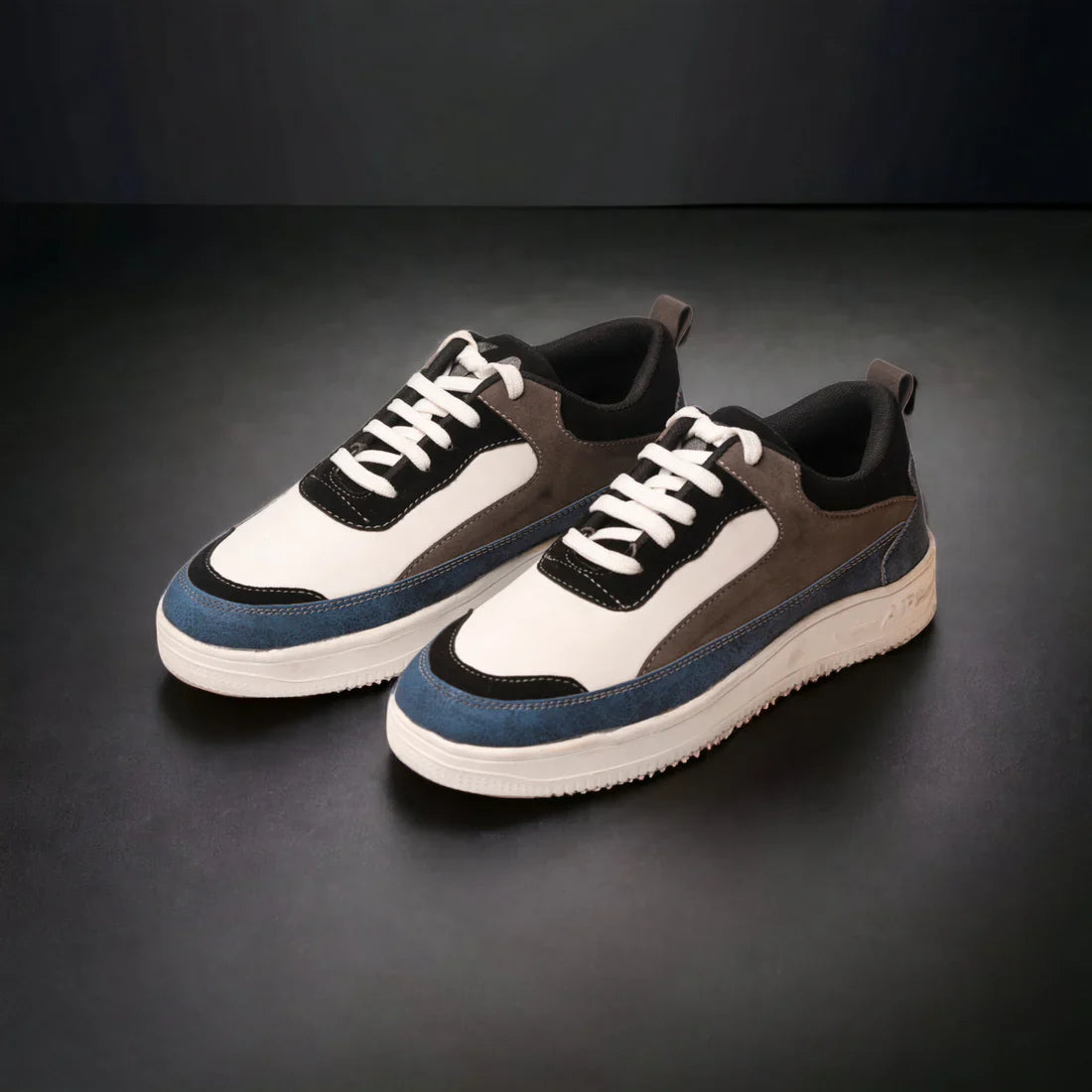 The Aurous Canyon Blue Laceup Sneakers