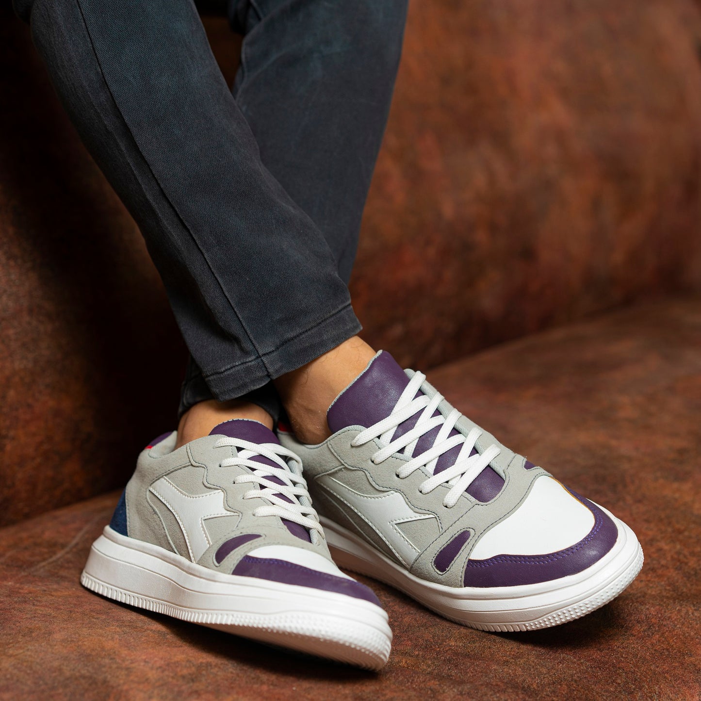 The Aurous Glide Laceup Sneakers
