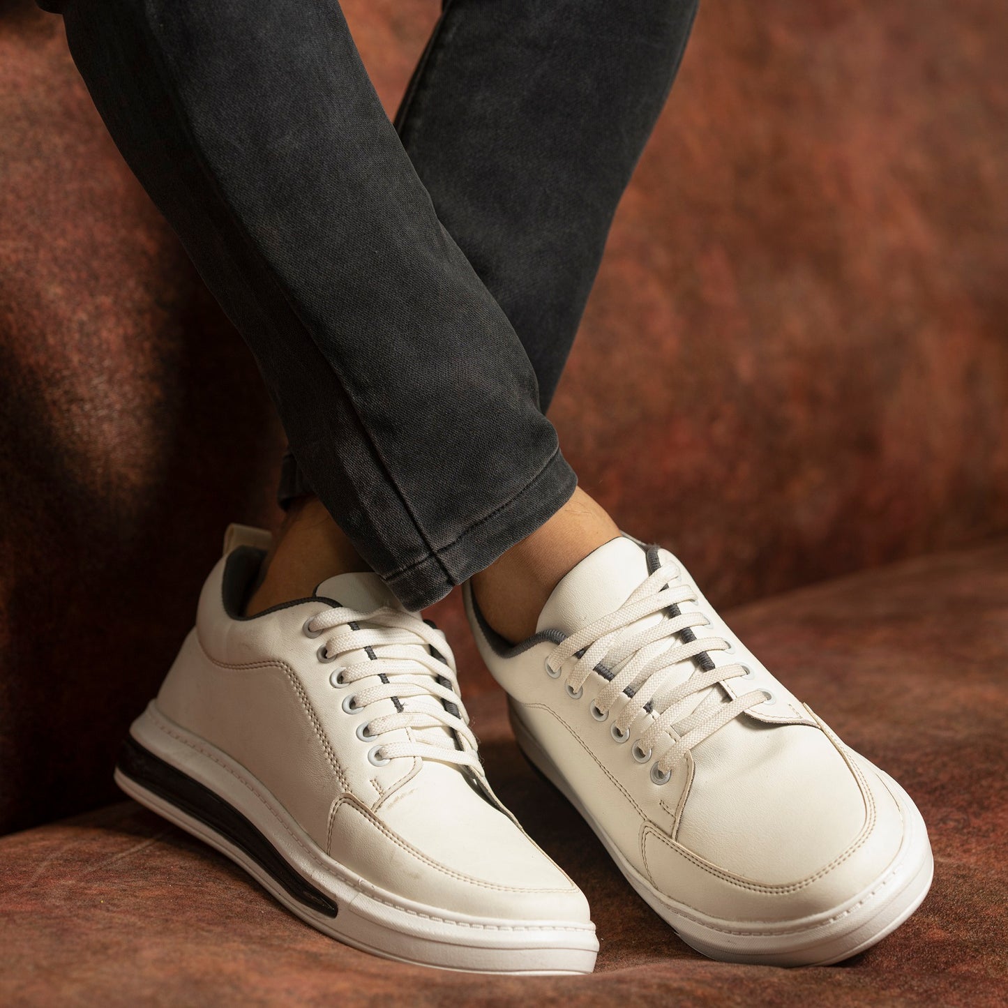 The Aurous Serenity Laceup Sneakers