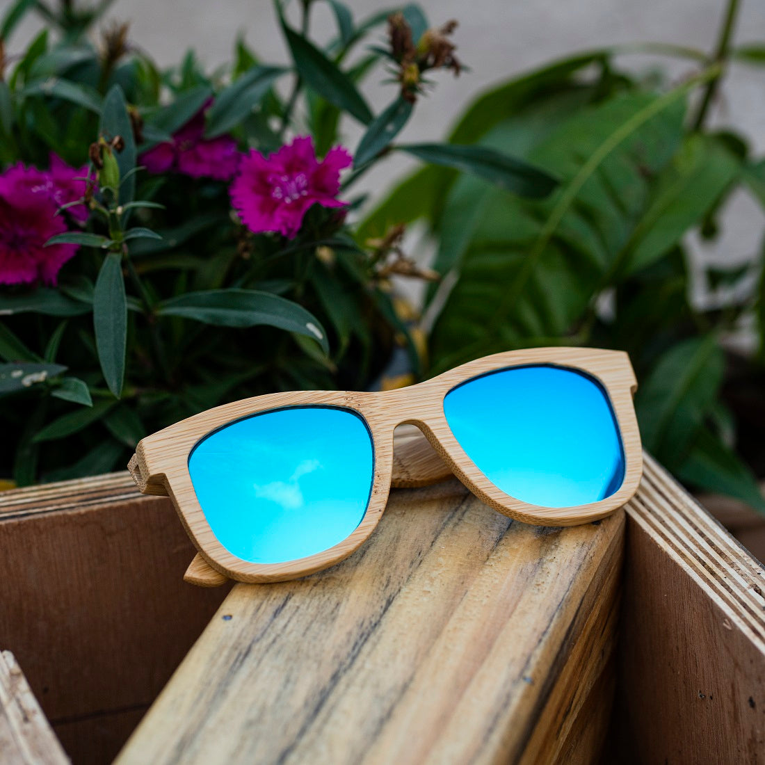 Luxury wood hot sale sunglasses