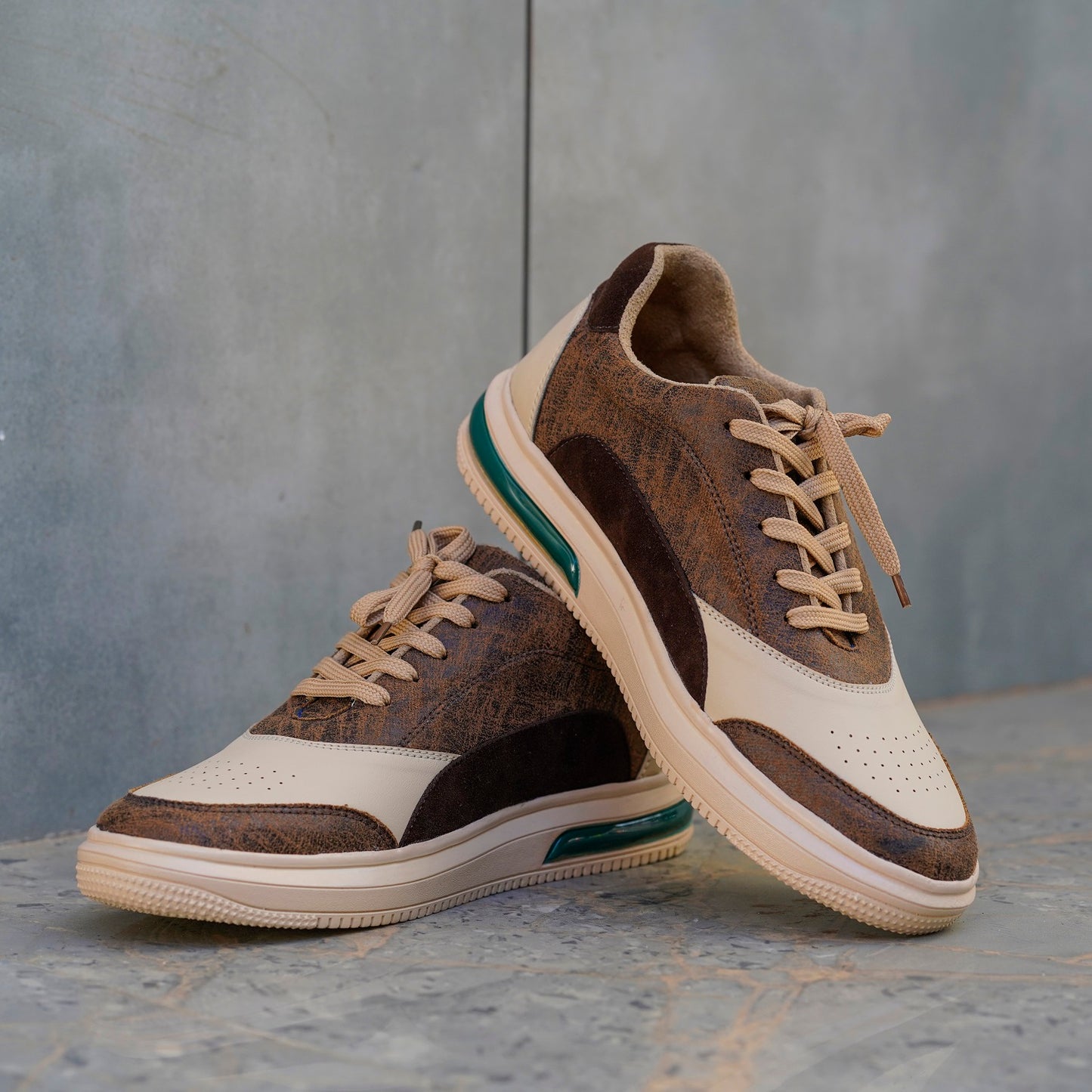 The Aurous Typhoon Laceup Sneakers - Brown – TheAurous